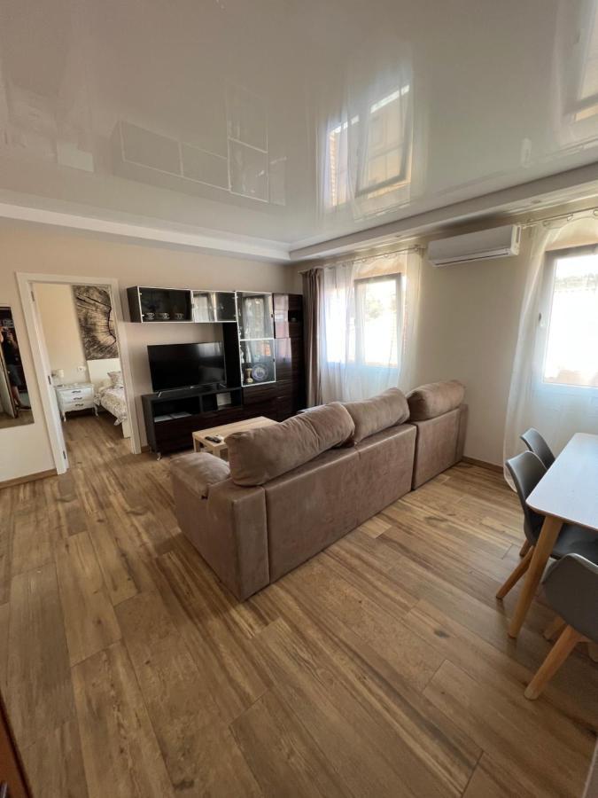 Genuar Apartments Malaga Center. Free Parking Экстерьер фото