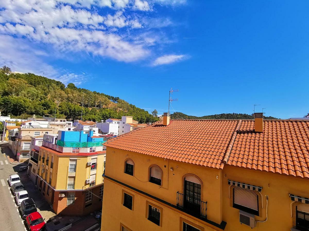 Genuar Apartments Malaga Center. Free Parking Экстерьер фото