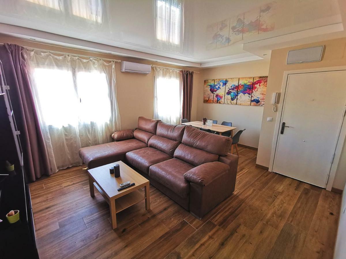 Genuar Apartments Malaga Center. Free Parking Экстерьер фото